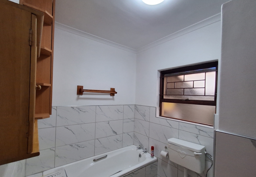 To Let 2 Bedroom Property for Rent in Jagtershof Western Cape